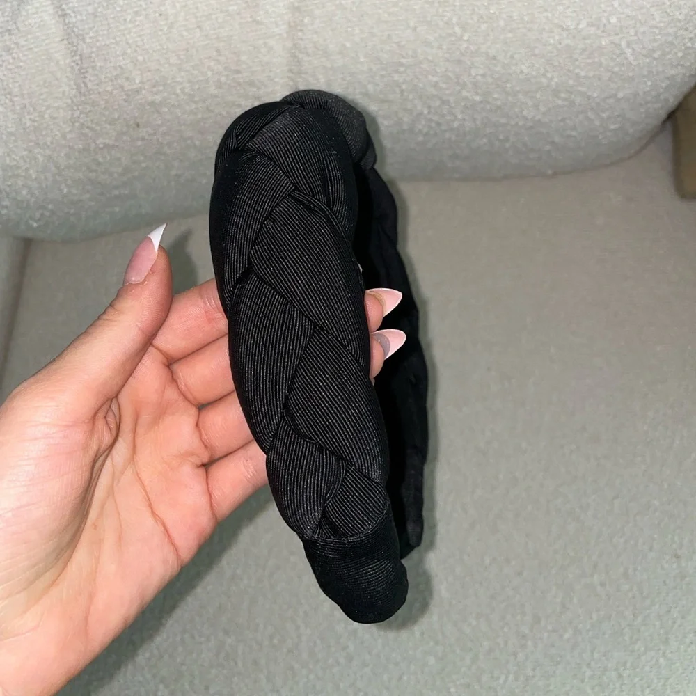 Revolve Lovers and‎ Friends Ingrid Braided Black Headband